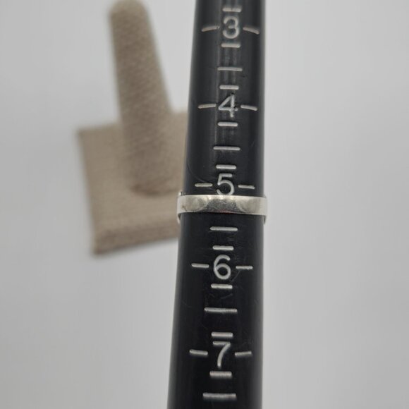 Size 5.25 Sterling Silver Fancy Purple Cubic Zirconia Petite Ring A3224 - Picture 7 of 9